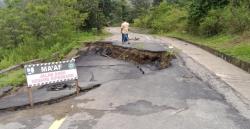 Hati-hati Ruas Jalan Nasional Amblas, Akses Belang Kejeren-Aceh Tengah Terganggu