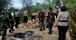 Lahan dan 12 Rumah di Negeri Urimessing Dieksekusi, Polisi Amankan 3 Bom Molotov