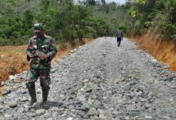 PUPR Berkolaborasi Dengan TNI Bangun Jalan di Aceh Barat