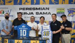 Royal Sports Tandatangani MoU dengan Persib dan Prawira Harum Bandung