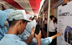 Job Fair Neswara Serap Ribuan Pencari Kerja Baru