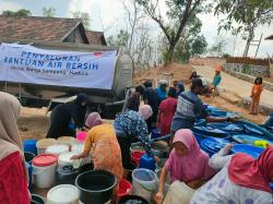 Madura Kekeringan, Pelindo Kirim Bantuan Kebutuhan Dasar Air Bersih