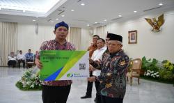 Anugerahkan Paritrana Award, Wapres Ingin Seluruh Pihak Dorong Universal Coverage Jamsostek