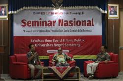 Kolaborasi FISIP dengan MGMP dan Asosiasi Guru Lingkup Ilmu Sosial Selenggarakan Seminar Nasional