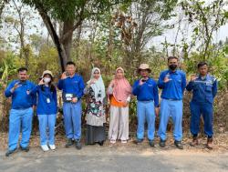 PT Krakatau Posco Energy Salurkan PJUTS 12 Unit di Jalan Lingkungan Kelurahan Kubangsari Cilegon