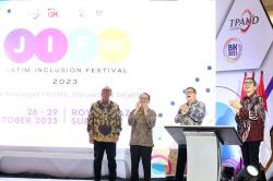 Tingkatkan Literasi dan Inklusi Keuangan, OJK dan FKIJK Jawa Timur Gelar JIFest 2023