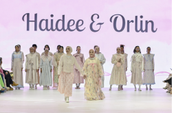 Boyong Koleksi Eksklusif, Haidee & Orlin Curi Perhatian di Jakarta Fashion Week 2024