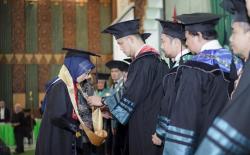 Unwahas Semarang Wisuda 729 Lulusan