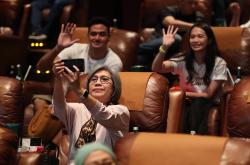 Nobar Film Aku Rindu Bareng Verlita, Indah Kurnia : Pelajar Harus Nonton