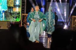 East Java Fashion Harmony 2023 Promosikan Wastra Jatim