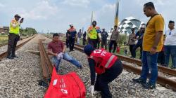 Pengamen di Bandung Tewas Terserempet Kereta Api Dekat Masjid Al Jabbar saat Kabur dari Razia