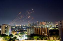 Gegara Rudal Iron Dome Israel Malfungsi, Berbalik Hantam Rumah Sakit di Tel Aviv