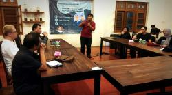Sosok Dalang dan Pemimpin Ideal Bangsa, Terungkap dalam Diskusi Antar Pendukung Capres di Solo