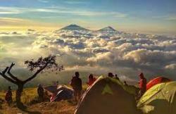 Pesona Eksotis Gunung Sumbing, Wisata Alam Menakjubkan di Temanggung