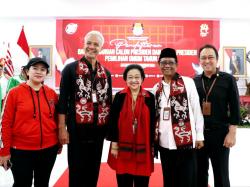 Pengamat: Mega Cs Ingatkan Bahaya Otoritarianisme Jokowi