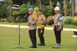 Polri Dilarang Unggah Foto Pose Jari Tertentu Jelang Pemilu, Begini Arahan Kabid Propam Polda Jateng