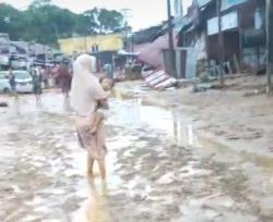 Lumpur Tutupi Badan Jalan lintas Nasional Tapaktuan - Sumatera Utara, Lalulintas Lumpuh Total