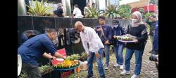 Firli Jadi Tersangka, Mantan Pegawai KPK Selamatan Potong Tumpeng