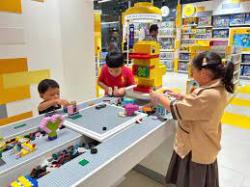 Toko LEGO di Summarecon Mall Serpong Tawarkan Produk hingga Seharga Rp13 Juta