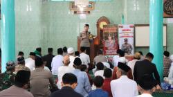 Polres Tasikmalaya Kota Gelar Program Jumat Keliling dan Berbagi di Masjid Al Istiqomah Sukaratu