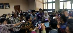 UNS Peduli Salurkan Bantuan untuk Mahasiswa Asal Palestina