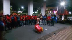 Belum Bertemu Pj Wali Kota Tasikmalaya hingga Malam Hari, Serikat Buruh Berencana Nginap di Balkot