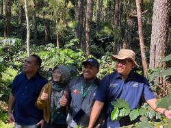 Tingkatkan Produktivitas Kopi, PMO Kopi Nusantara Libatkan Petani di Bondowoso