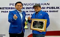 Demokrat dapat Penghargaan Parpol Informatif dari KIP Jabar