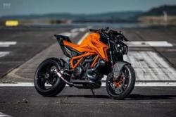 KTM 1390 Super Duke R 2024 Miliki Performa Lebih Tinggi