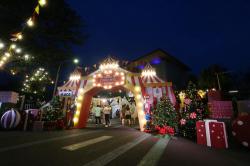 The Grand Kenjeran Gelar Christmas Carnival, Hadirkan Ragam Kuliner dan Hiburan untuk Warga