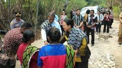 Peduli Kasih Polri Terhadap Warga Kurang Mampu di Daerah Terpencil di NTT