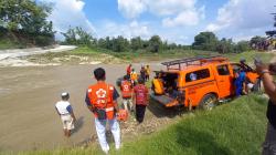 Terpeleset, Nenek-nenek Lansia Hanyut di Sungai Bengawan Solo