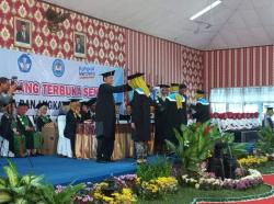 309 Lulusan An Nur Purwodadi Jalani Wisuda dan Sumpah Janji, IPK Tertinggi 4