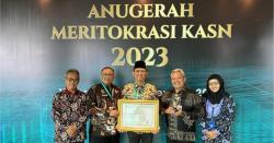 Berhasil Terapkan Sistem Merit, Banyumas Terima Anugerah Meritokrasi