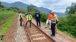 Lansia Tewas Tertabrak Kereta Api di Tasikmalaya, Ditemukan Dekat Jembatan Trowek Kadipaten