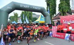 Ratusan Pelari Ramaikan Event Madura 10K, Begini Meriahnya