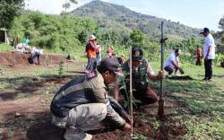 Peduli Lingkungan SAS Hospitality Gelar Aksi Tanam 1000 Pohon Bersama Lindungi Hutan