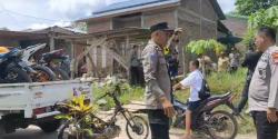 Aksi Pembacokan di Polman Sulut Amarah Warga, Rumah Pelaku Dirusak dan 4 Motor Dibakar