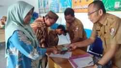 Pemerintah Desa Sumber Agung Salurkan Bantuan Langsung Tunai Dana Desa Kepada 50 KPM