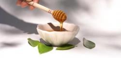 Agar Dapat Meraih Semua Kebaikan dari Setiap Tetes Madu, Ini Tips Mengonsumsi Madu