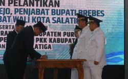 Nana Sudjana Lantik Tiga Pejabat Baru; Bupati Purworejo, Pj Bupati Brebes, dan Pj Wali Kota Salatiga