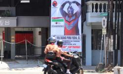 Unik, Caleg di Ponorogo Memasang Baliho Bergambar Ultraman