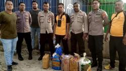 Puluhan Liter Sopi dari Maluku Barat Daya Disita di Pelabuhan Slamet Riyadi Ambon