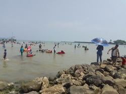 Pantai Bali Jadi Tujuan Wisata Favorit Jelang Nataru dan Liburan Sekolah di Indramayu