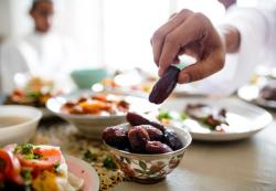 Jadwal Buka Puasa Ramadhan di Lombok dan Sekitaranya Hari Minggu 2 Maret 2025