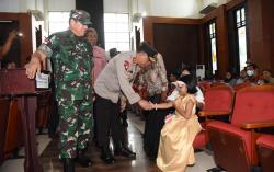 Situasi Keamanan Saat Natal di Maluku Kondusif, Polisi Berharap Malam Tahun Baru Juga Aman