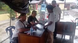 Satresnarkoba Polres Labuhanbatu Selatan bersama Personel Pos Pos Pam II Torgamba Tes Urine Sopir