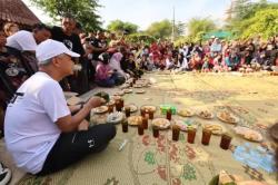 Warga Klaten ke Ganjar : “Pak Ganjar Aku Bocahmu. Sukses Selalu ya Pak”