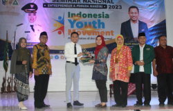 Gandeng IPPNU Demak, Wimnus Jateng Sukses Gelar Seminar Enterpreneur Bareng Motivator Syafi'i Efendi