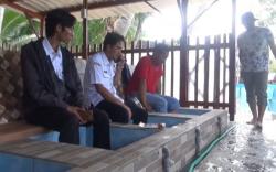 Isi Liburan Akhir Tahun Dengan Terapi Garam Kesehatan di Lokasi Wisata Pantai Kelapa Tuban
